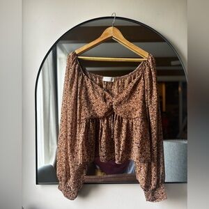 SAINTS AND HEARTS | leopard blouse | size large